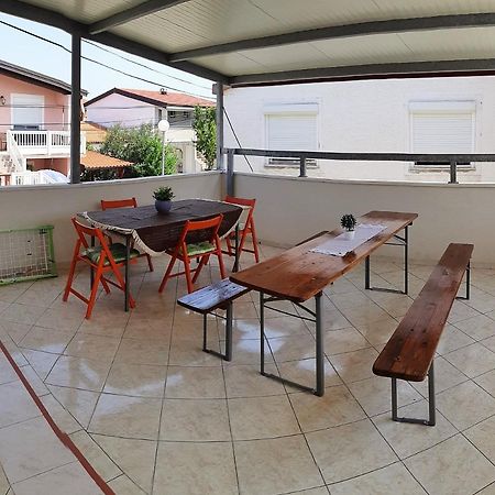 Dalmatino Apartmani ヴィル エクステリア 写真