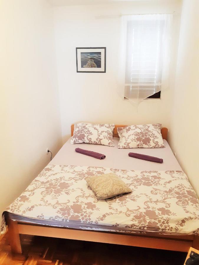 Dalmatino Apartmani ヴィル エクステリア 写真
