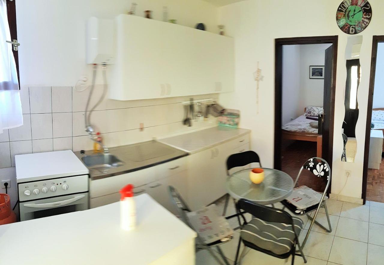 Dalmatino Apartmani ヴィル エクステリア 写真